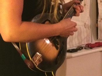 Lisa's mandolin 